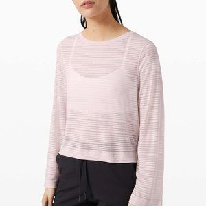 Brand new Lululemon Clear and Present Long Sleeve lTop